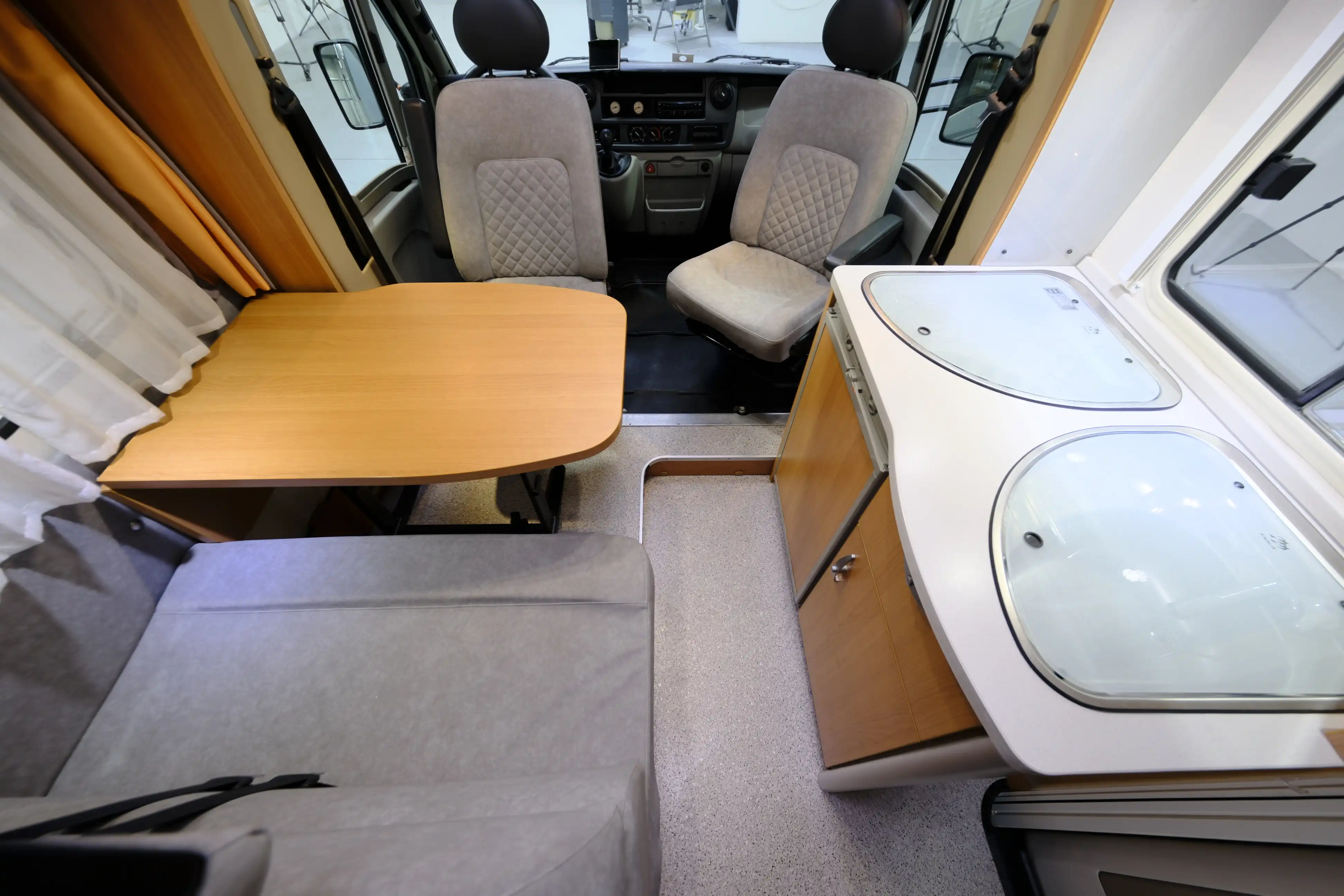 KNAUS Sport TI 600 MG Silverline